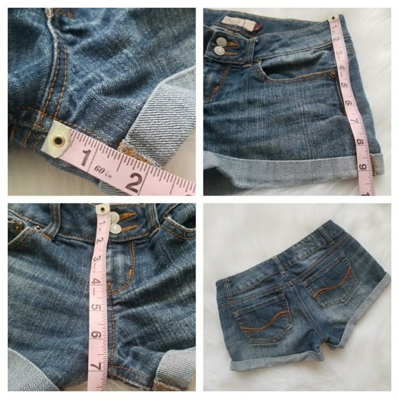 SO Cuffed Denim Shorts- Size 3 - Picture 3 of 7